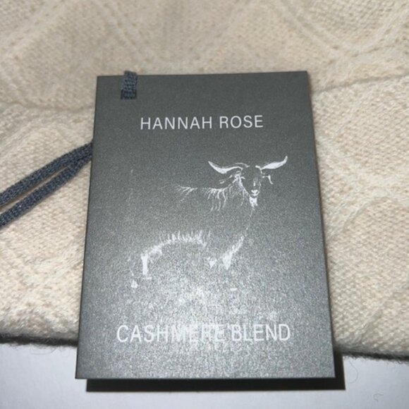 NWT Hannah Rose cashmere hat - Picture 2 of 2